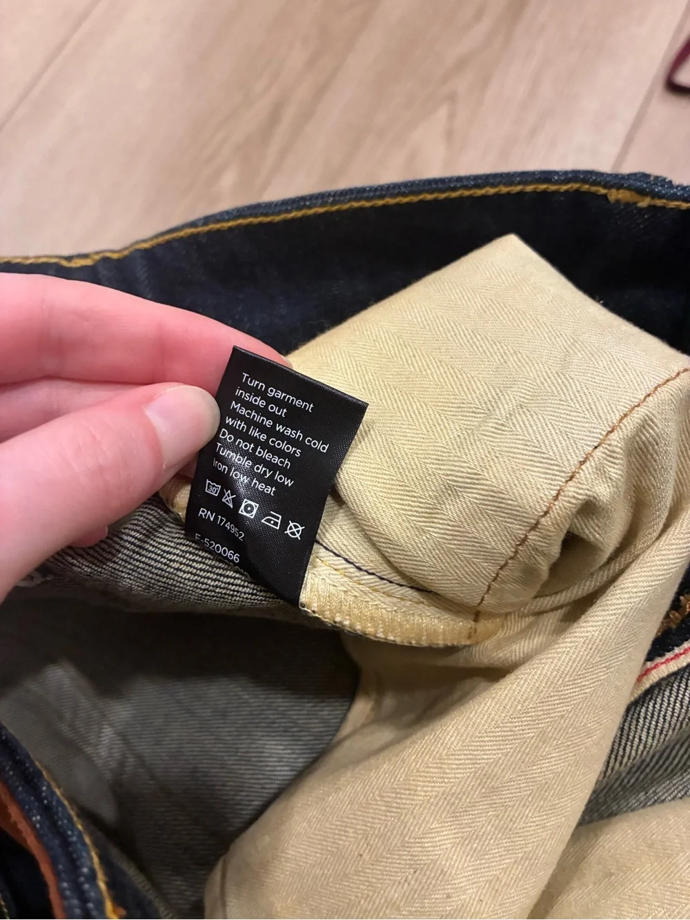 NEW Flint & Tinder Men’s Dark Wash Selvedge Slim Fit Jean Size 31x30